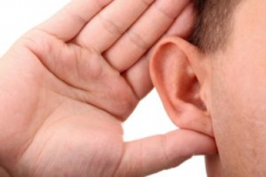 El 76% de los españoles no suele revisar su audición
